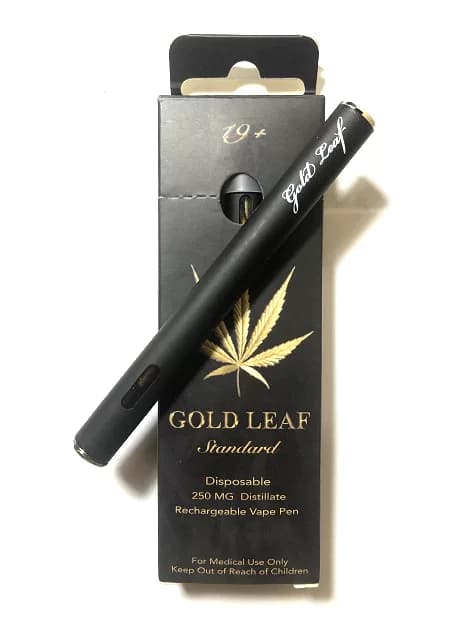 Gold Leaf Disposable Shatter Vape Pen Berry (250mg THC)