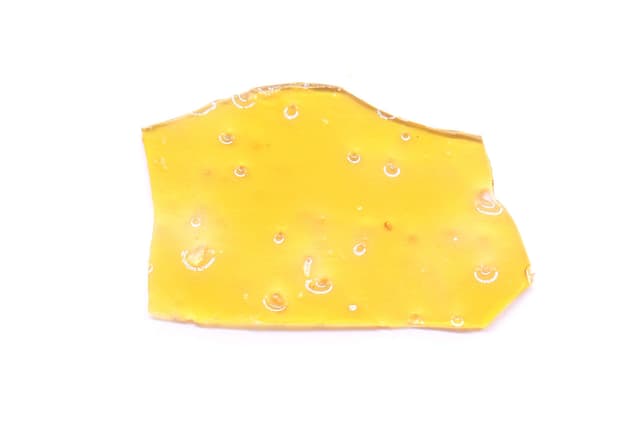 Platinum Bubba Kush Strain Shatter - Indica Dominant Hybrid